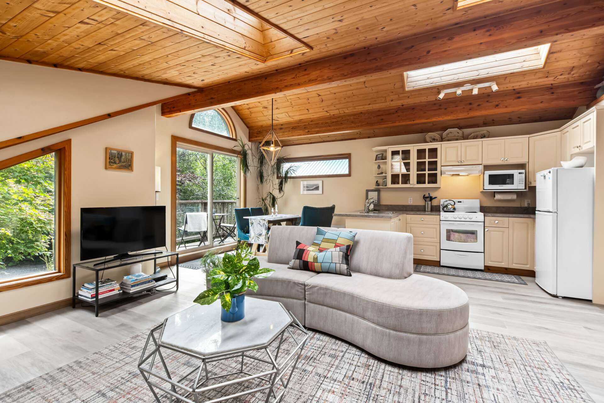 Crow's nest様② The Crow's Nest Suite | Tofino Vacation Rentals